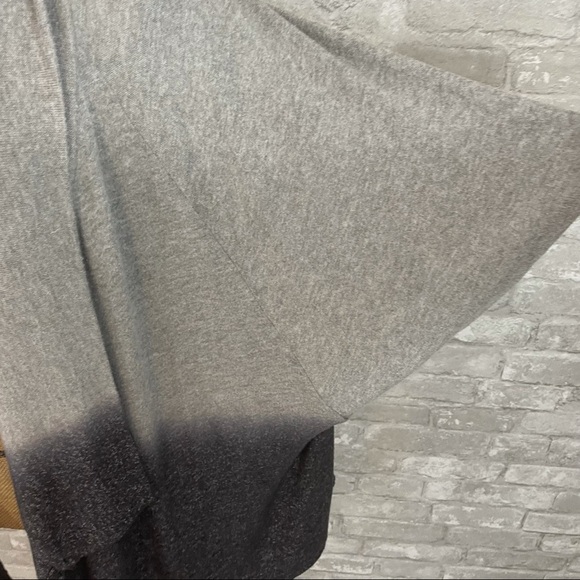 Status By Chenault Ombré Sweater Wrap - Picture 2 of 5